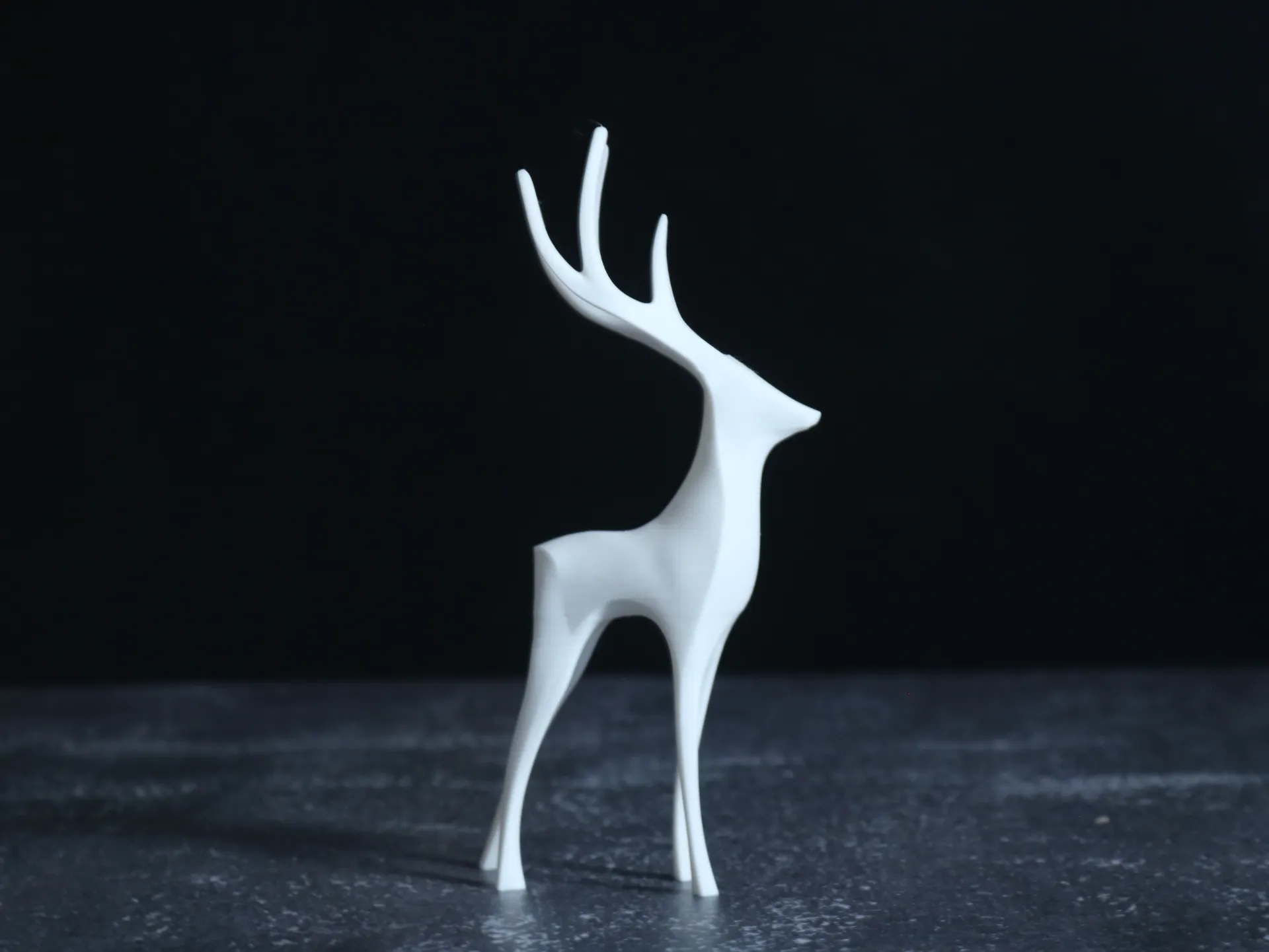 Geyik Dekoratif Biblo - 24 cm Şık Aksesuar