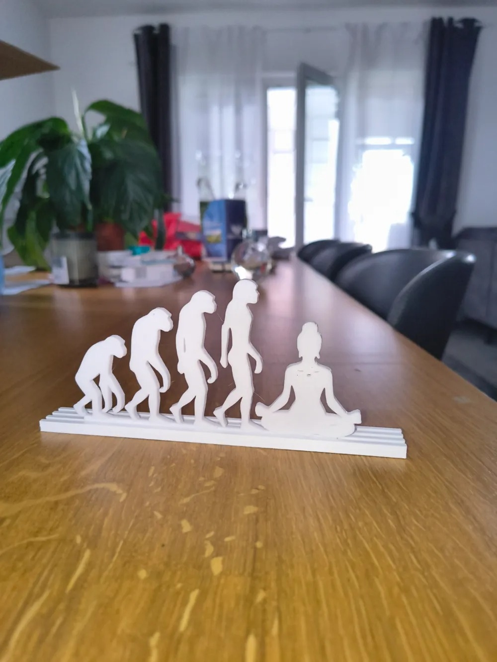 Dekoratif İnsan Evrimi Yoga Silüeti 